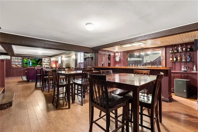 $857,500 | 8 Orchard Place, Excelsior Springs, MO 64024