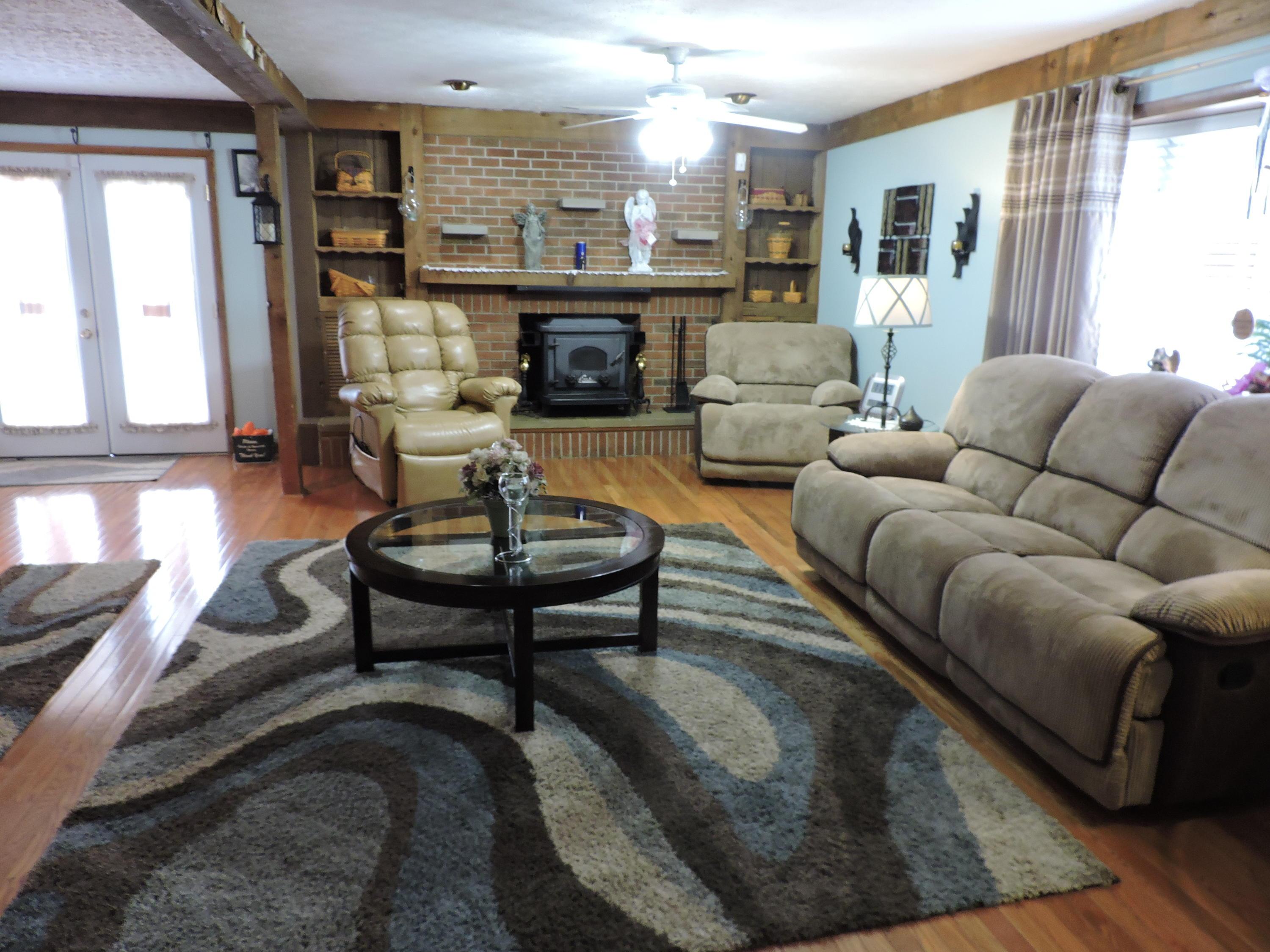 7716 Feder Road Galloway, OH 43119 - Photo 4 of 26 Gallery Image 4
