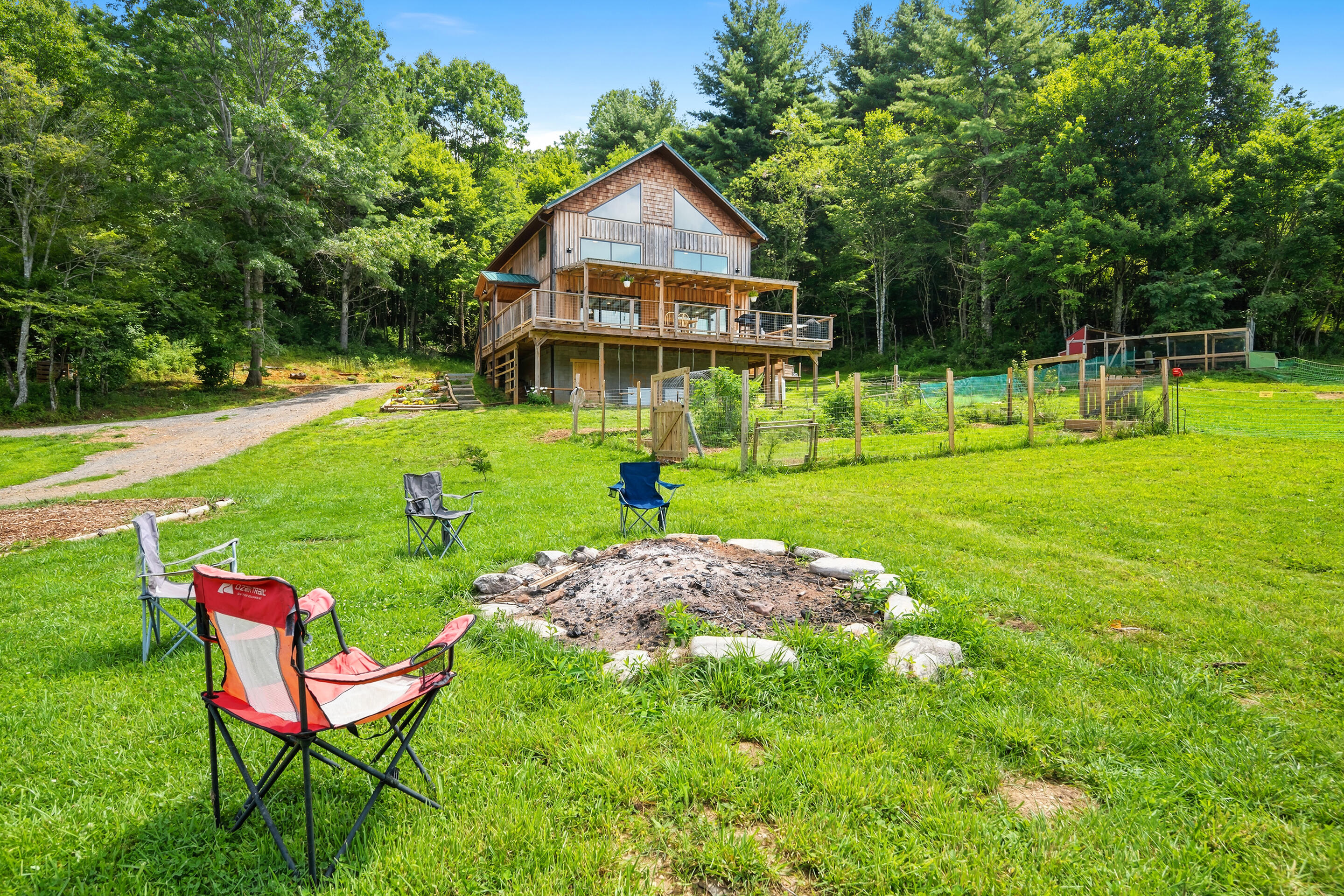 1591 Moles Road Southwest Willis, VA 24380 - Photo 65 of 97 Name64