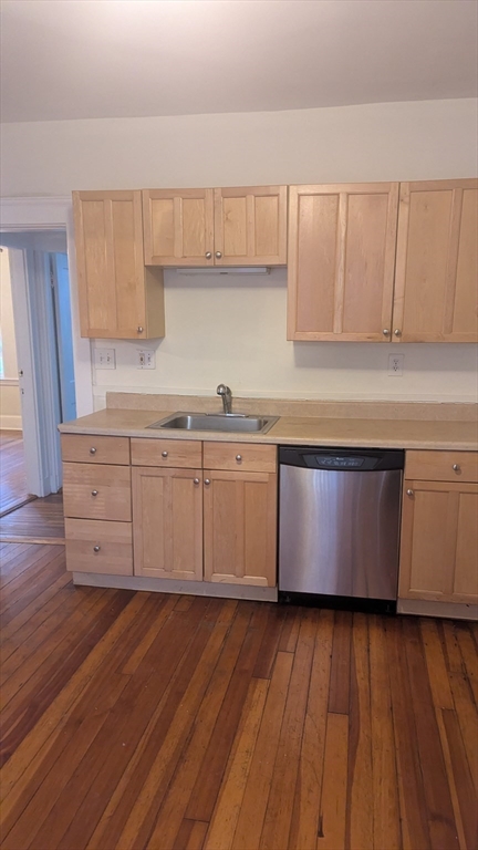 9 Stedman Street, Unit 1 Boston, MA 02130 - Photo 11 of 34