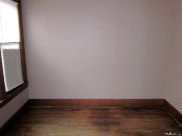 18663 Reed Street Melvindale, MI 48122 - Photo 6 of 12 IMG_1256.JPG