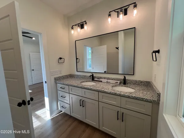 $2,000 | 401 James Street, Vass, NC 28394