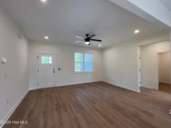 $2,000 | 401 James Street, Vass, NC 28394