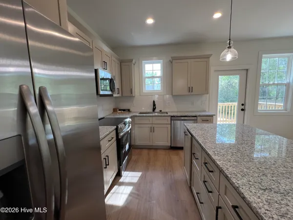 $2,000 | 401 James Street, Vass, NC 28394