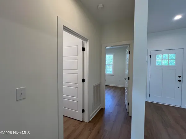$2,000 | 401 James Street, Vass, NC 28394