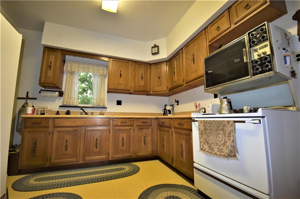 246 Blackswoods Road Freedom, PA 15042 - Photo 12 of 22 Gallery Image 12