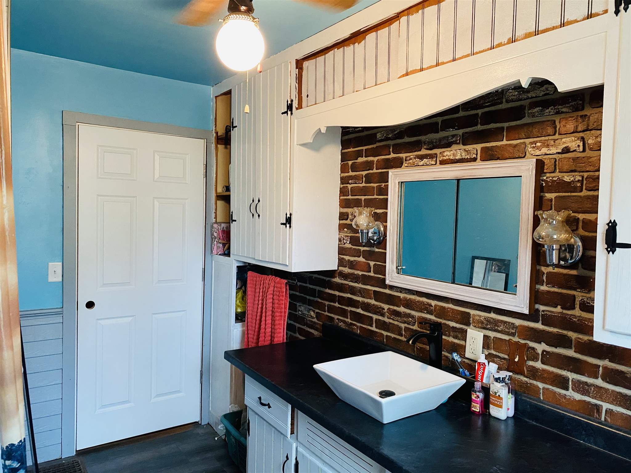 8514 Old State Road Evansville, IN 47710 - Photo 10 of 17