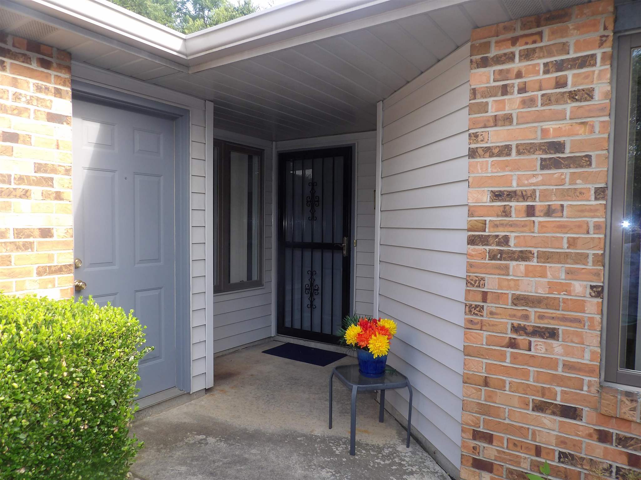 2504 North Morrison Road Muncie, IN 47304 - Photo 2 of 29 Gallery Image 2