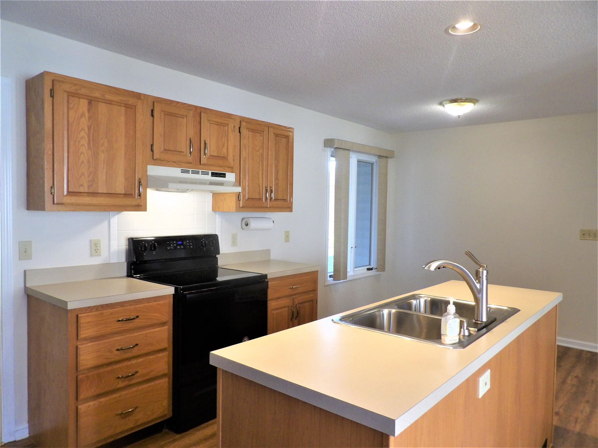 2504 North Morrison Road Muncie, IN 47304 - Photo 11 of 29 Gallery Image 11