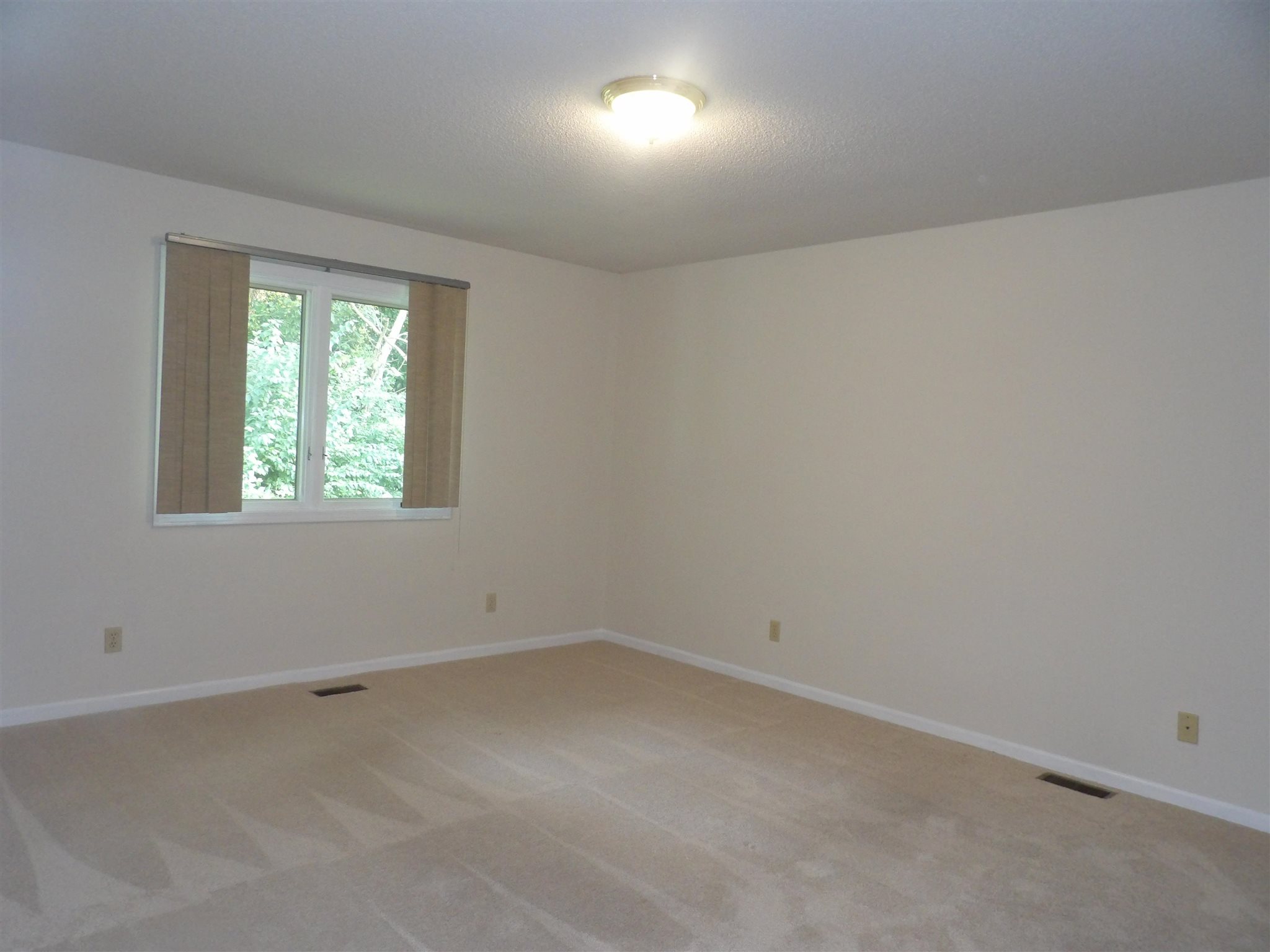 2504 North Morrison Road Muncie, IN 47304 - Photo 15 of 29 Gallery Image 15