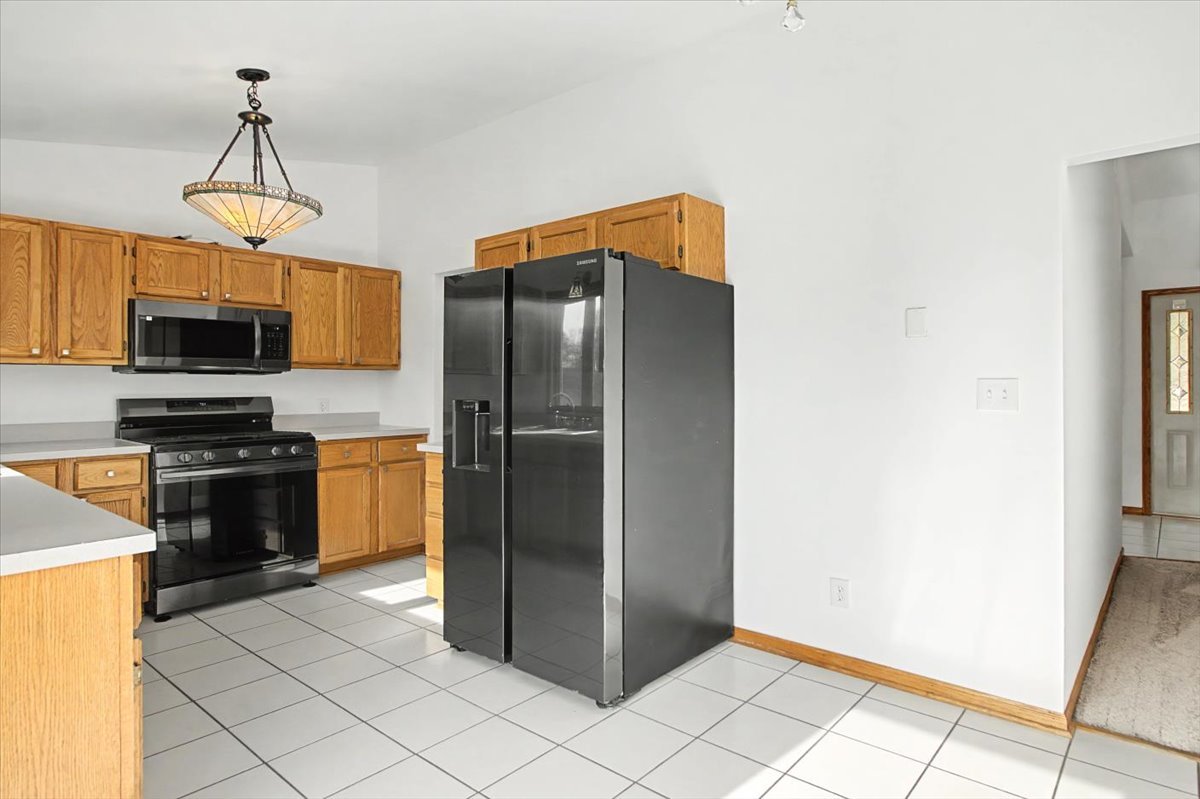 1816 Doris Road Sandwich, IL 60548 - Photo 8 of 25