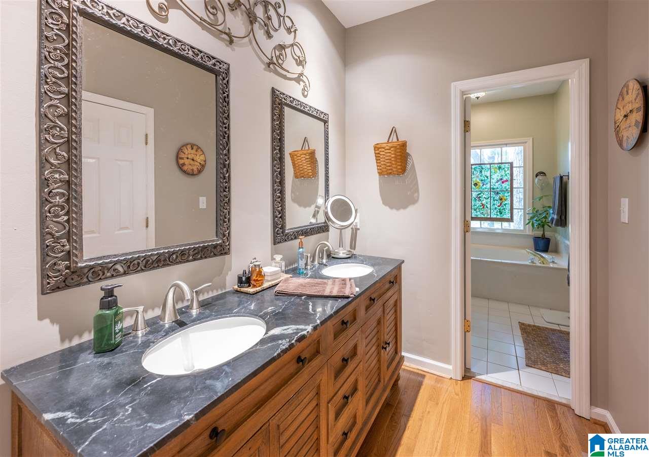 4006 South Shades Crest Road Birmingham, AL 35244 - Photo 33 of 48