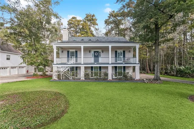 $464,400 | 418 Magnolia Lane, Mandeville, LA 70471