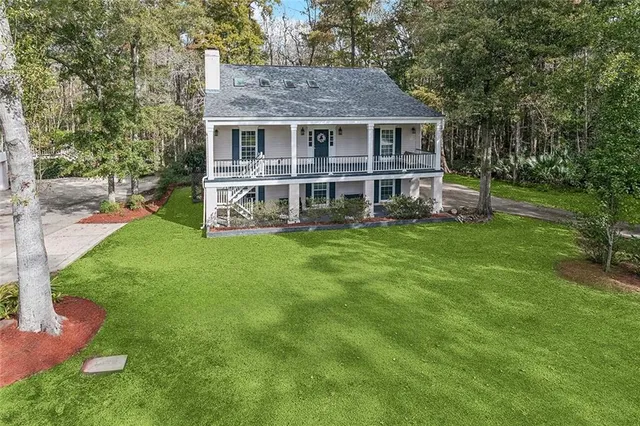 $464,400 | 418 Magnolia Lane, Mandeville, LA 70471