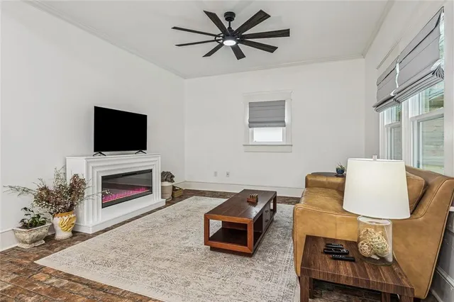 $464,400 | 418 Magnolia Lane, Mandeville, LA 70471