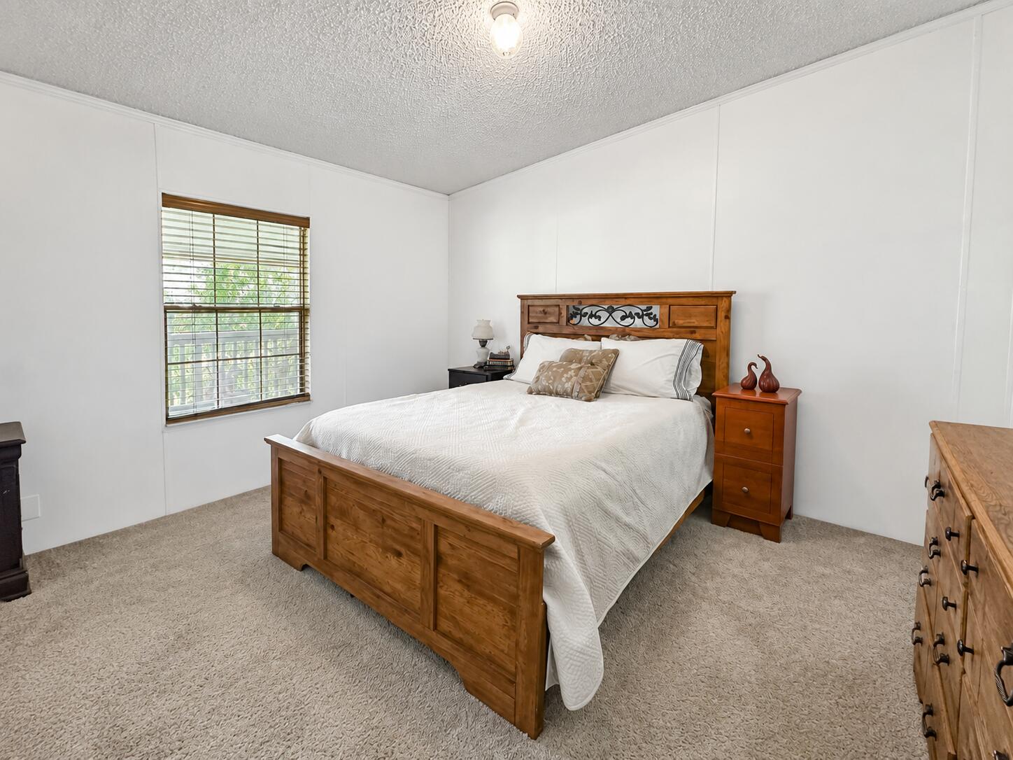 143 Anchor Road Freeport, FL 32439 - Photo 20 of 32 Bedroom2