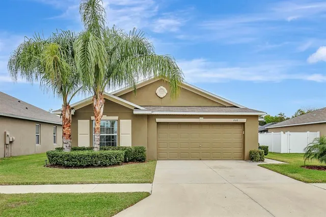 $2,100 | 12618 Sandpine Reserve Place, Gibsonton, FL 33534