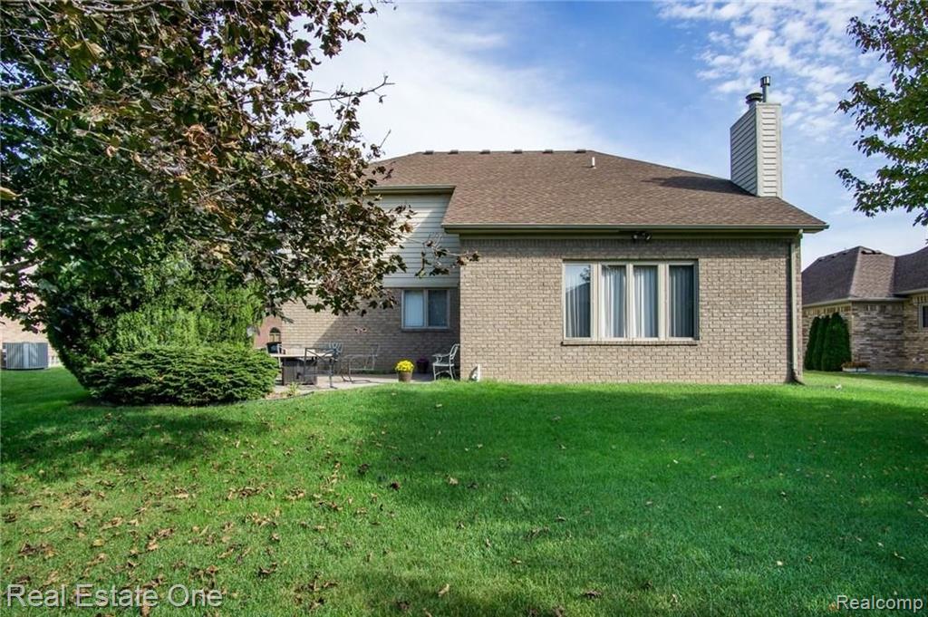 861 Norcross Drive Rochester Hills, MI 48307 - Photo 49 of 50