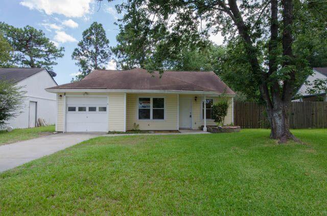 156 Manchester Road Summerville, SC 29486 - Photo 1 of 12 156 Manchester-13