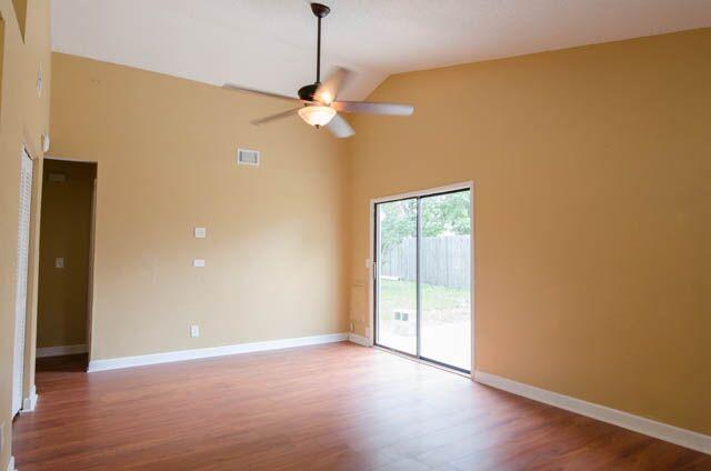 156 Manchester Road Summerville, SC 29486 - Photo 3 of 12 156 Manchester-6