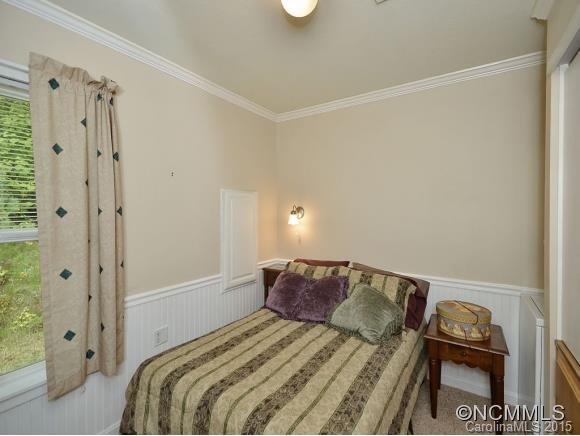 597 Rustic Heights Road Waynesville, NC 28785 - Photo 5 of 6