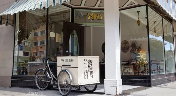 $3,743 | 150 Van Ness Avenue, Unit 522, San Francisco, CA 94102