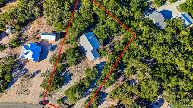 $419,900 | 1095 Stallion Springs Drive, Fischer, TX 78623