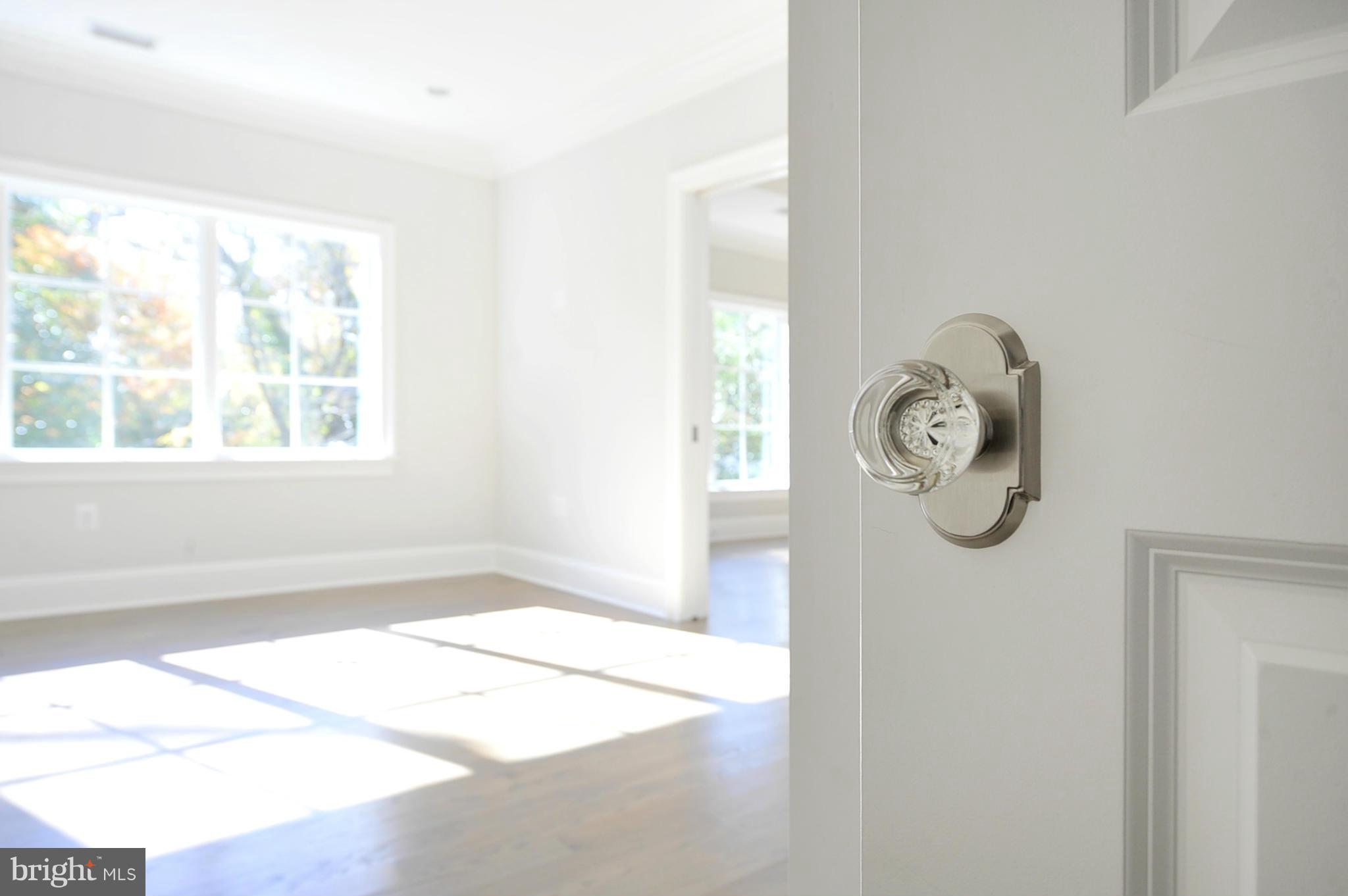 5506 Lambeth Road Bethesda, MD 20814 - Photo 15 of 30 Interior (General)