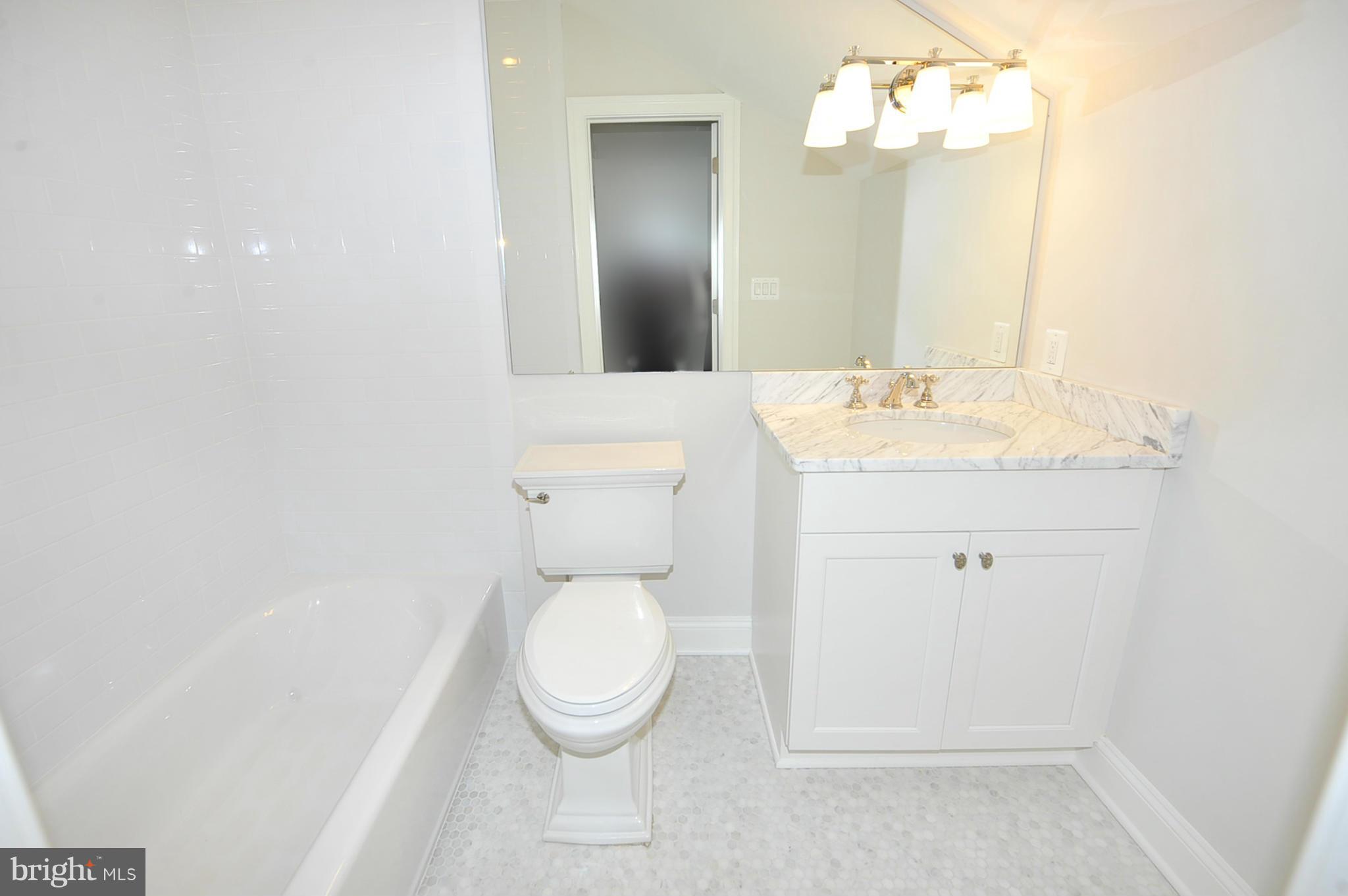 5506 Lambeth Road Bethesda, MD 20814 - Photo 25 of 30 Bath