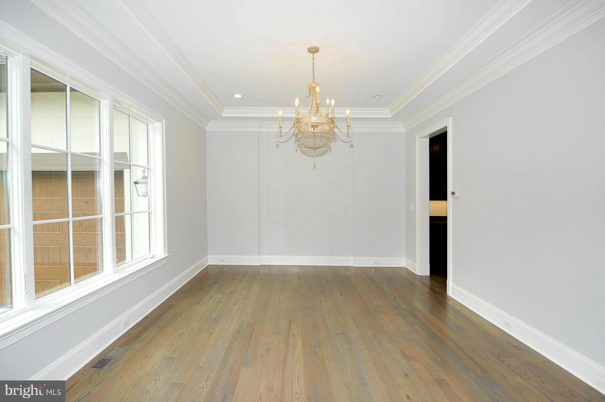 5506 Lambeth Road Bethesda, MD 20814 - Photo 4 of 30 Dining Room