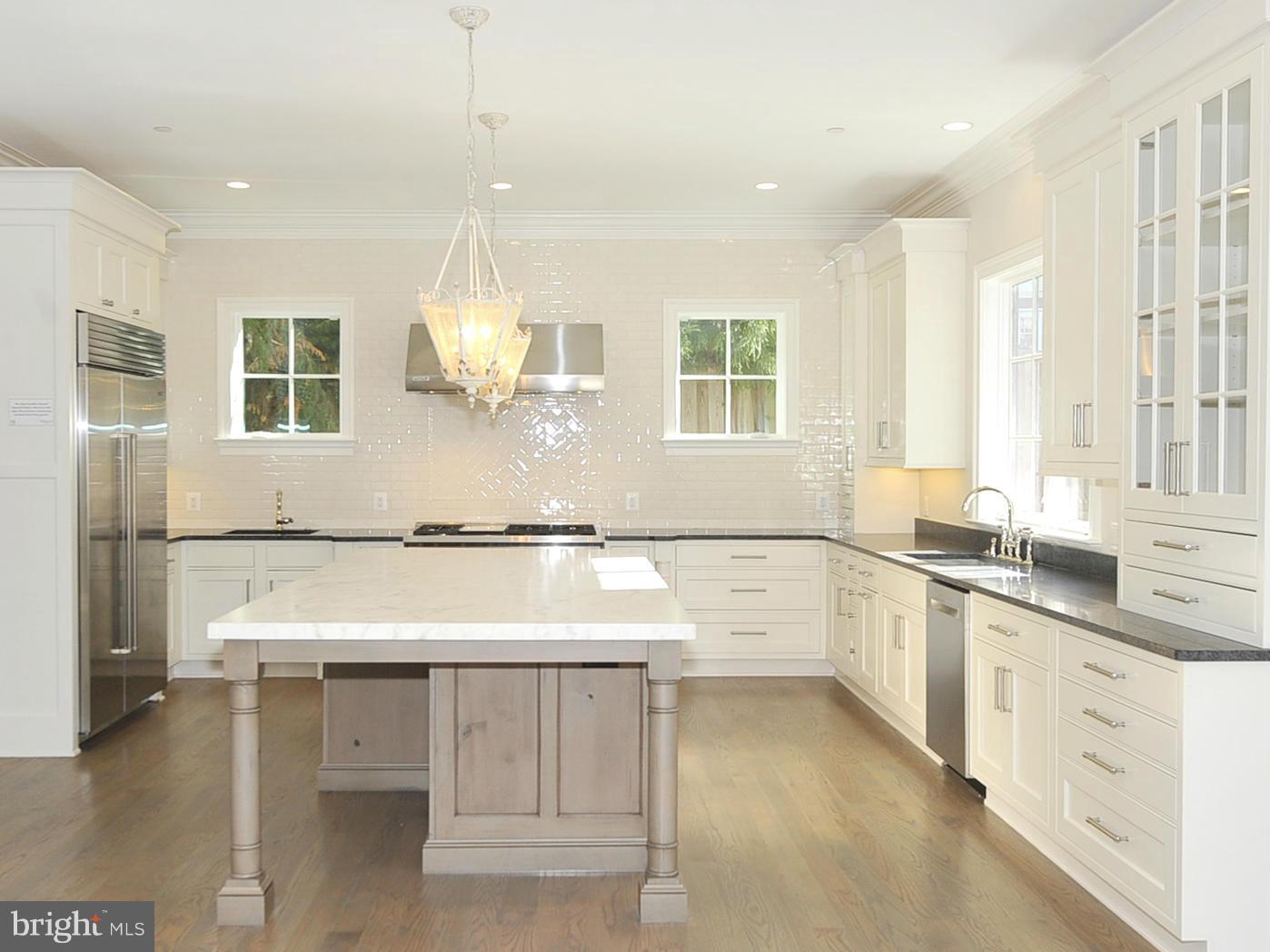 5506 Lambeth Road Bethesda, MD 20814 - Photo 9 of 30 Kitchen