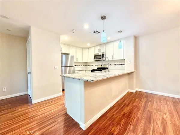 $2,500 | 31371 Taylor Lane, Temecula, CA 92592