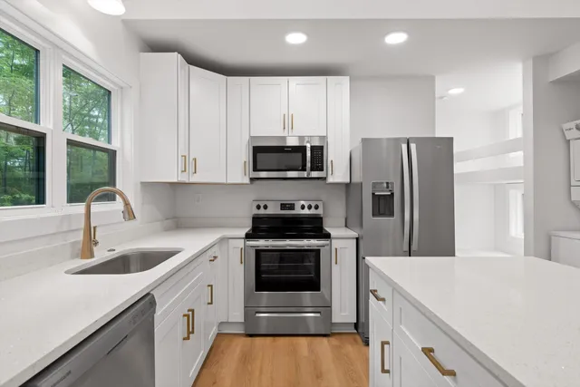 a close view of sink and tap