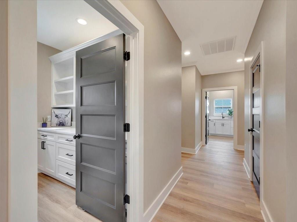 537 C C Road Diboll, TX 75941 - Photo 19 of 37 a view of a hallway with closet