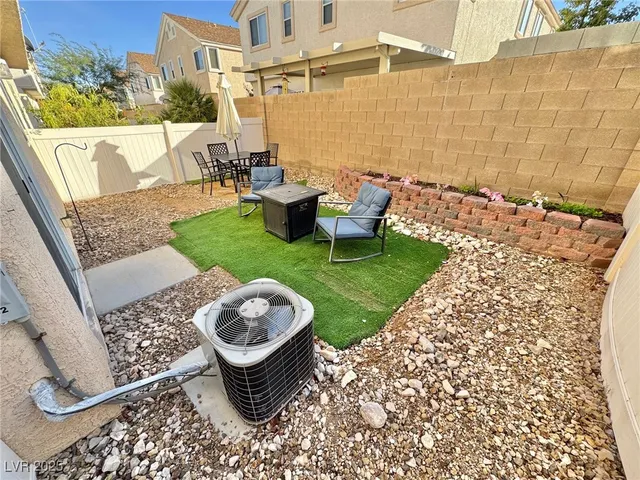$1,650 | 8707 Roping Rodeo Avenue, Unit 102, Las Vegas, NV 89178