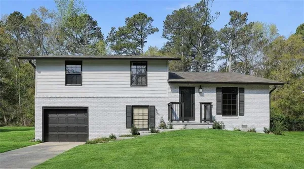 $269,900 | 8977 Dorsey Road, Riverdale, GA 30274