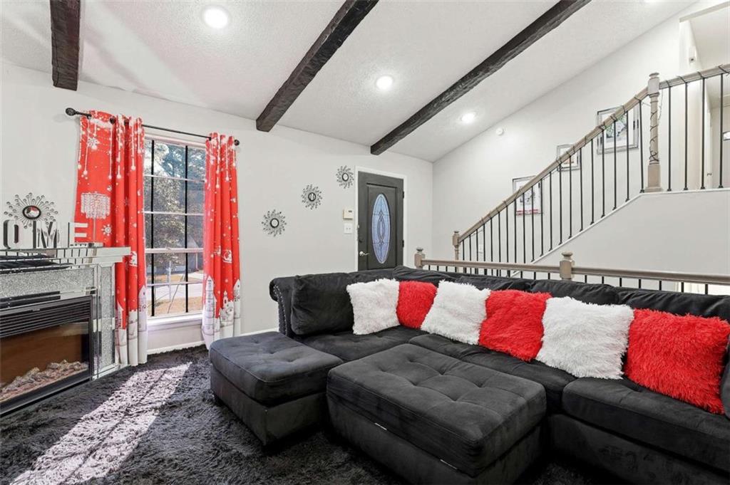 8977 Dorsey Road Riverdale, GA 30274 - Photo 6 of 23