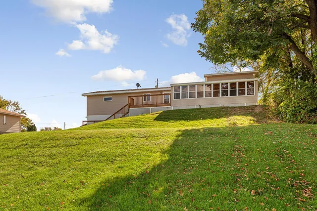 $549,999 | 8325 Hennepin Way, Morristown, MN 55052