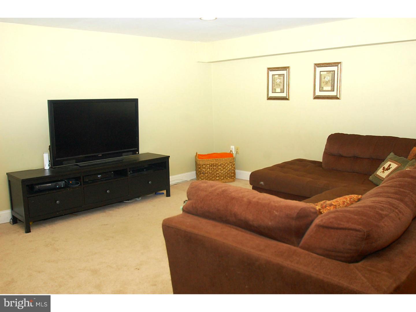 607 Covington Road Havertown, PA 19083 - Photo 17 of 22 Family Room