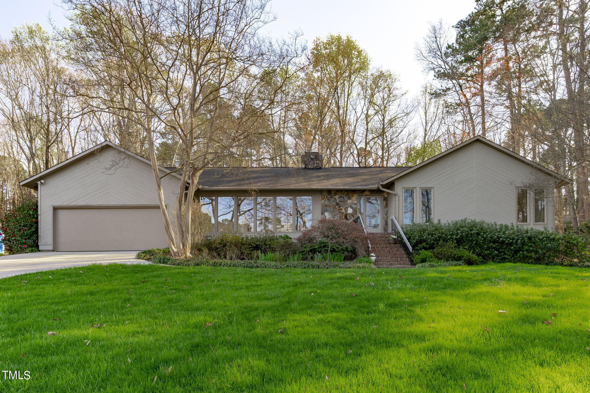 8608 Oneal Road Raleigh, NC 27613 - Photo 32 of 32 front