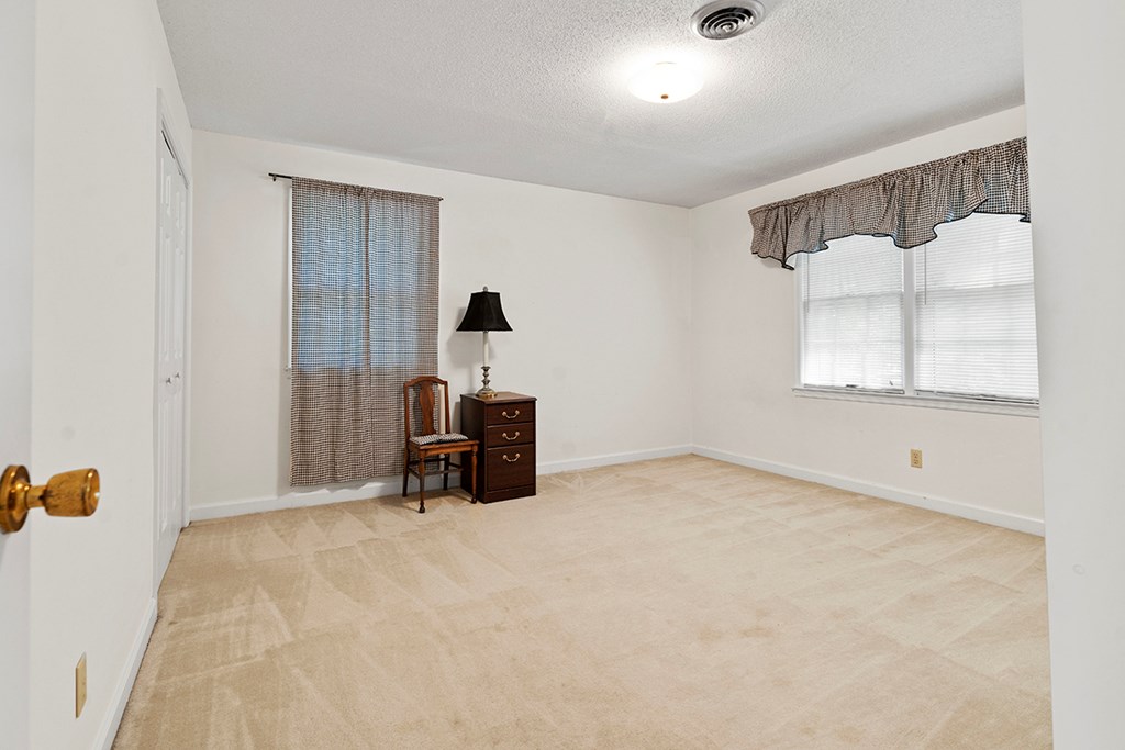 117 Wendover Road Greenwood, SC 29649 - Photo 12 of 21 Gallery Image 12