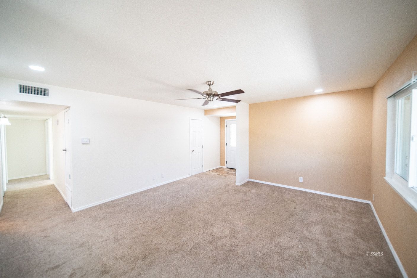 419 South Margalo Street Ridgecrest, CA 93555 - Photo 9 of 36