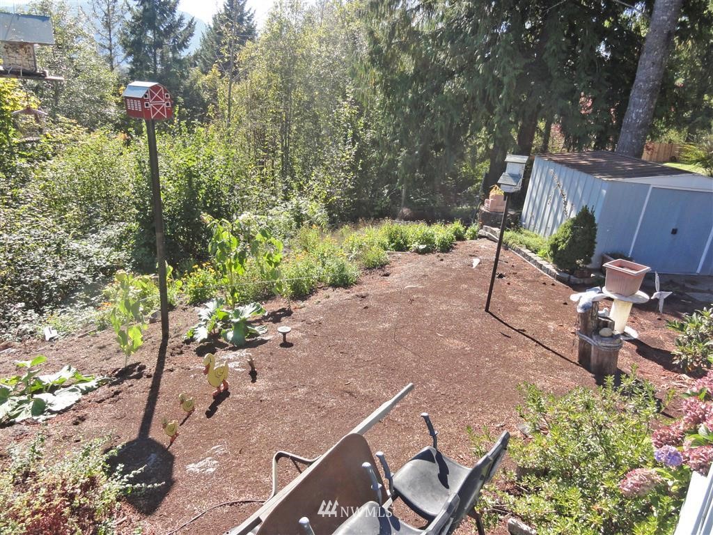 165 Boyd Road Randle, WA 98377 - Photo 17 of 21