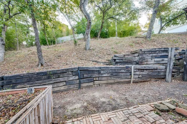 $459,000 | 1805 Old Oak Drive, Arlington, TX 76012