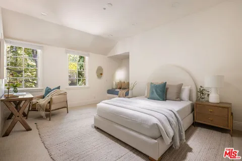 $23,500,000 | 12801 Chalon Road, Los Angeles, CA 90049