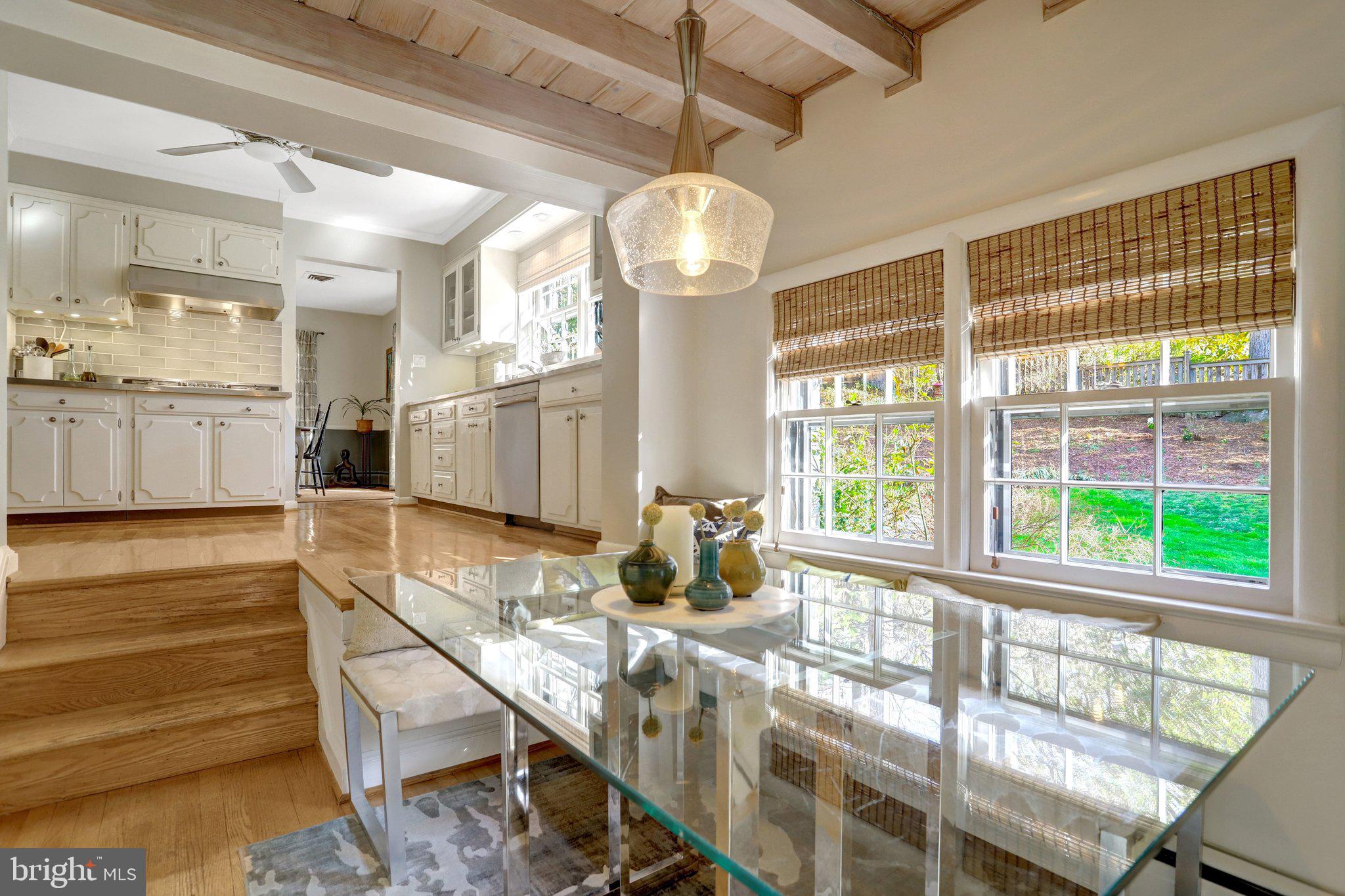 3657 Military Road Arlington, VA 22207 - Photo 17 of 63 Breakfast Area