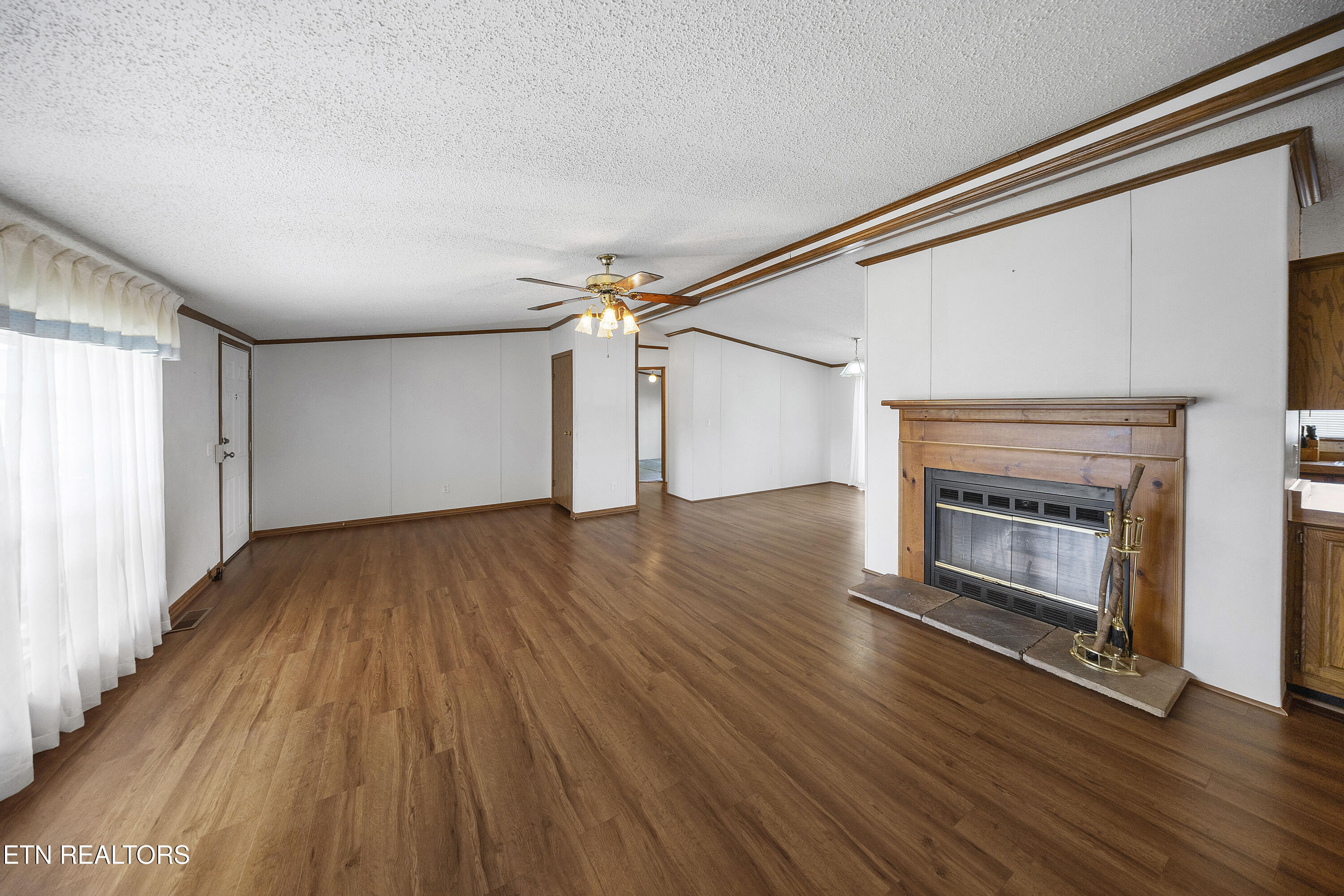 8125 Brickyard Road Powell, TN 37849 - Photo 22 of 34 L40A6239