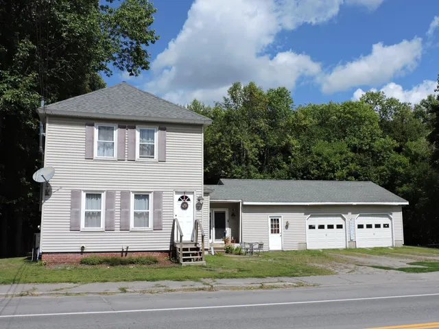 $269,000 | 17 Baker Street, Clinton, ME 04927