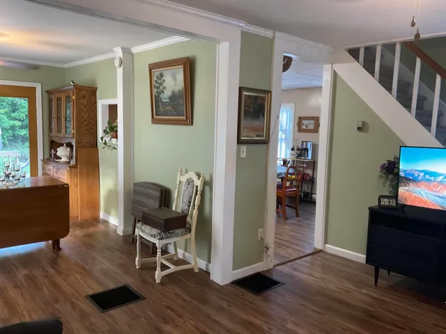 $269,000 | 17 Baker Street, Clinton, ME 04927