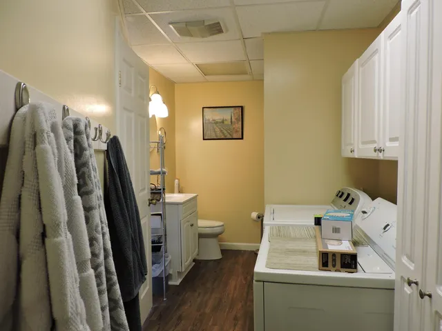 $269,000 | 17 Baker Street, Clinton, ME 04927